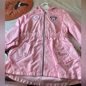 Disneys Minnie spring/ rain coat. Brand new size 3t